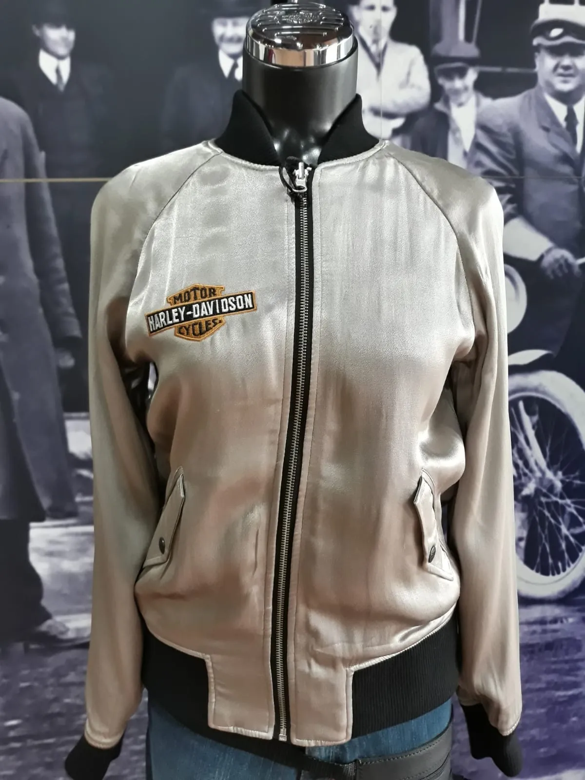 Chaqueta Bomber-Satin black/silver (reversible)