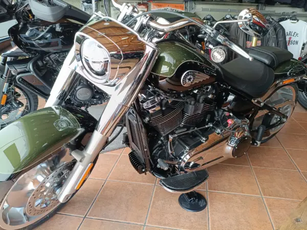 FAT BOY 117 (2026) Olive Steel Metallic